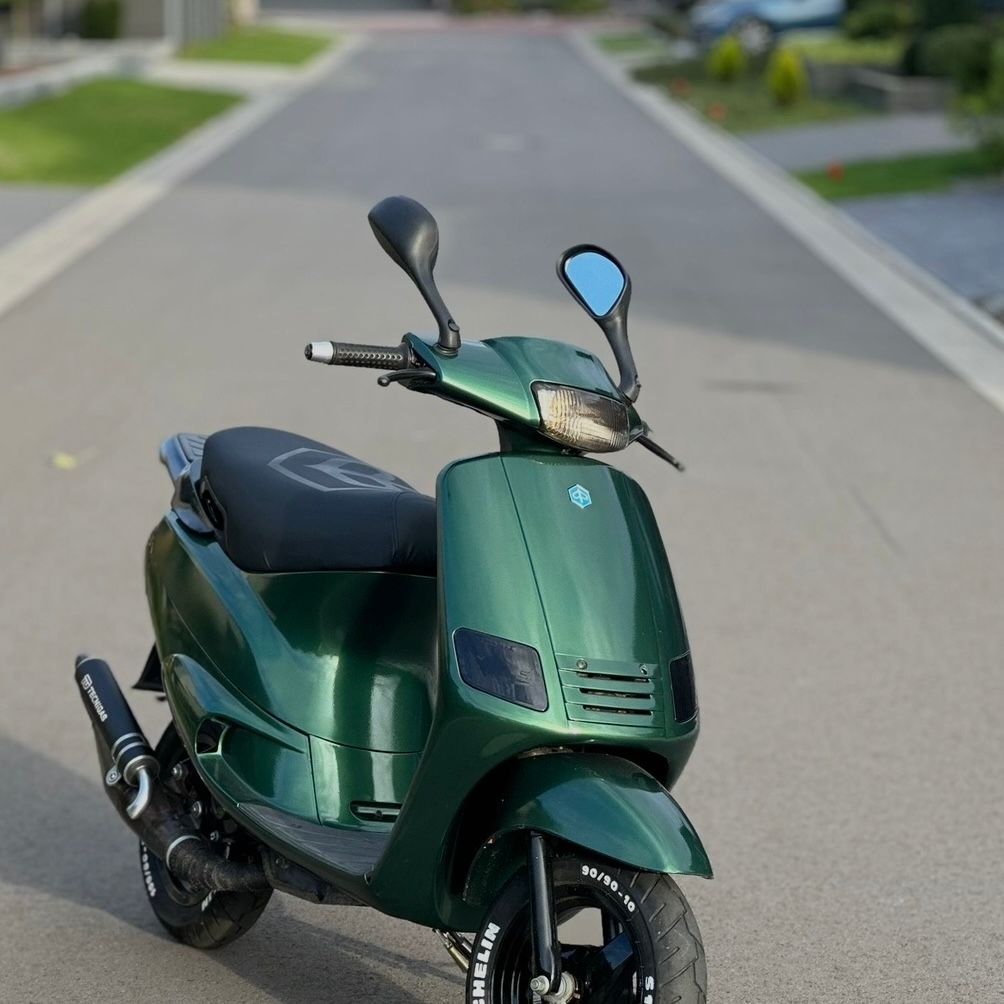 Gilera Runner Mirrors Left and Right M8